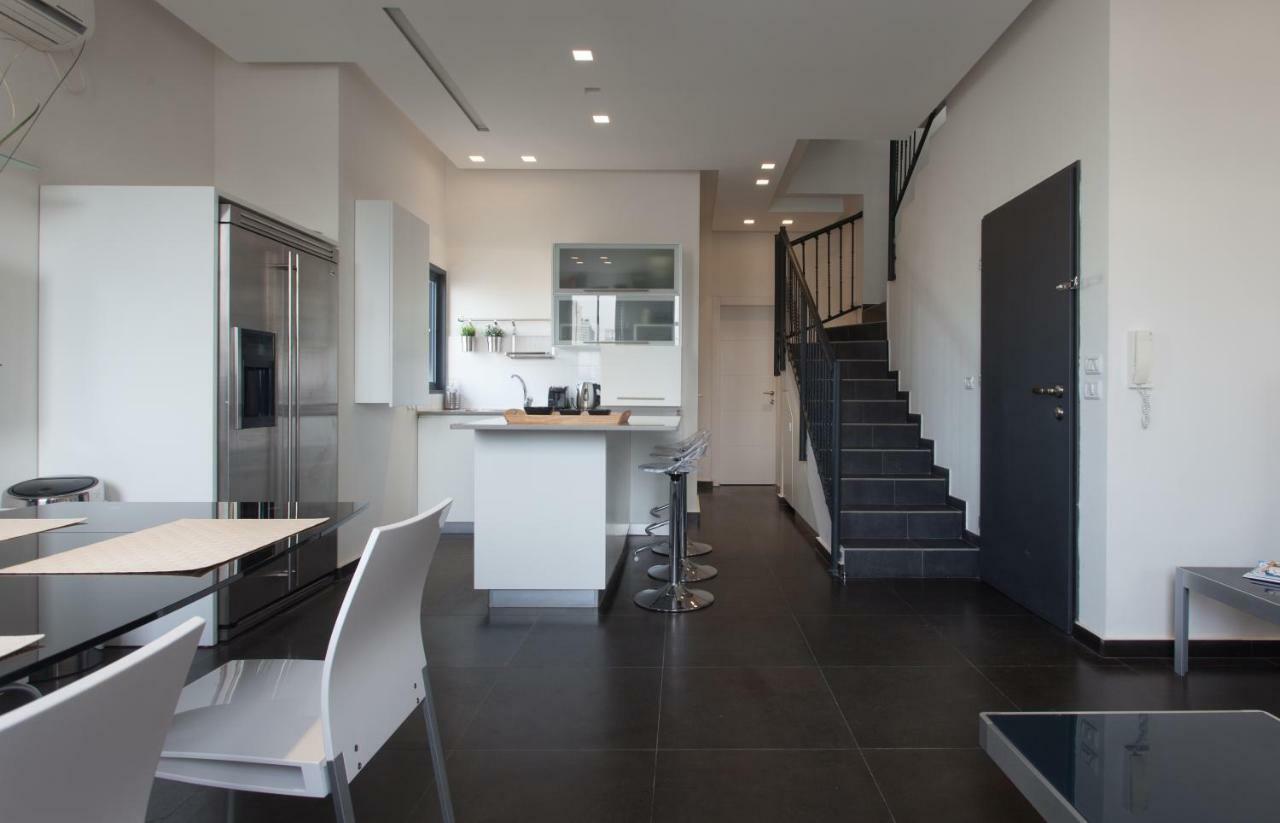 Luxury Penthouse 2 Bed Near Rothchild Apartment Tel Aviv Exterior photo