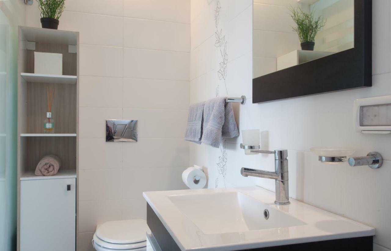 Luxury Penthouse 2 Bed Near Rothchild Apartment Tel Aviv Exterior photo